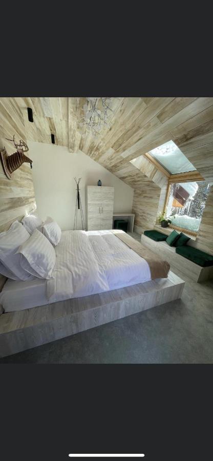 Sidharta Resort Обарсия Лотрулуи Екстериор снимка
