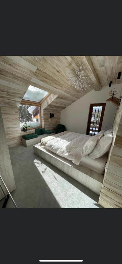 Sidharta Resort Обарсия Лотрулуи Екстериор снимка